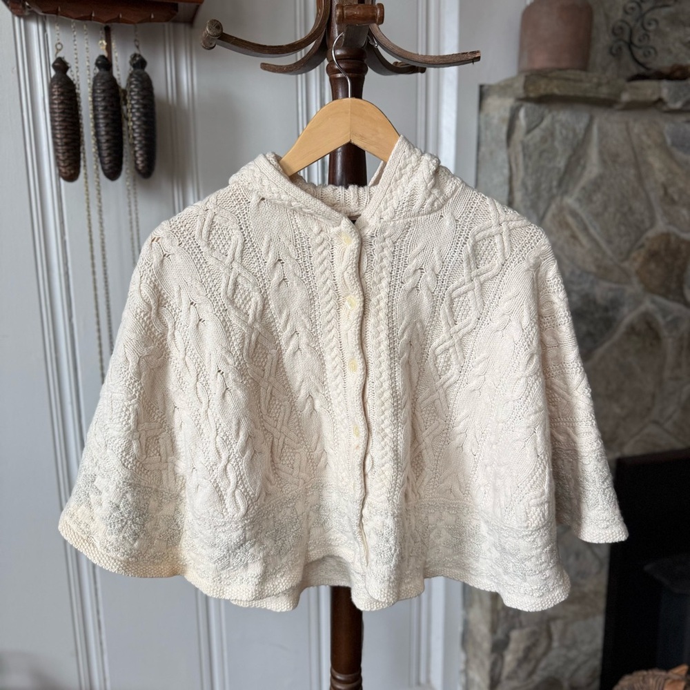 Ralph Lauren Wool Cream Knit Hooded Cape Poncho kids size 6